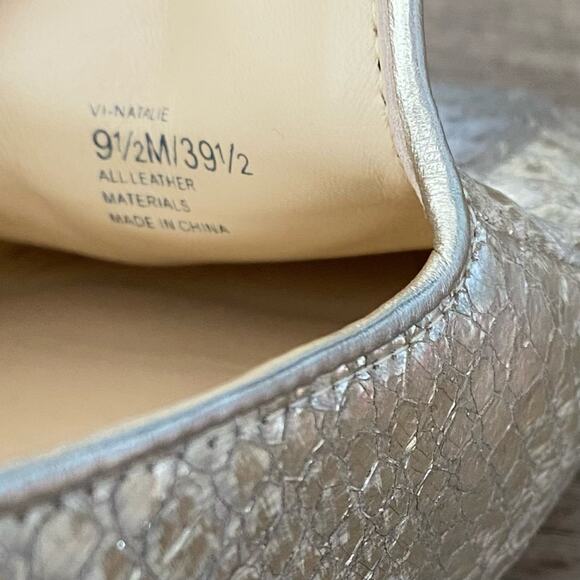 VC Signature Natalie Platinum Gold Leather Snake Print Flat Loafers size 9.5 - Picture 9 of 11